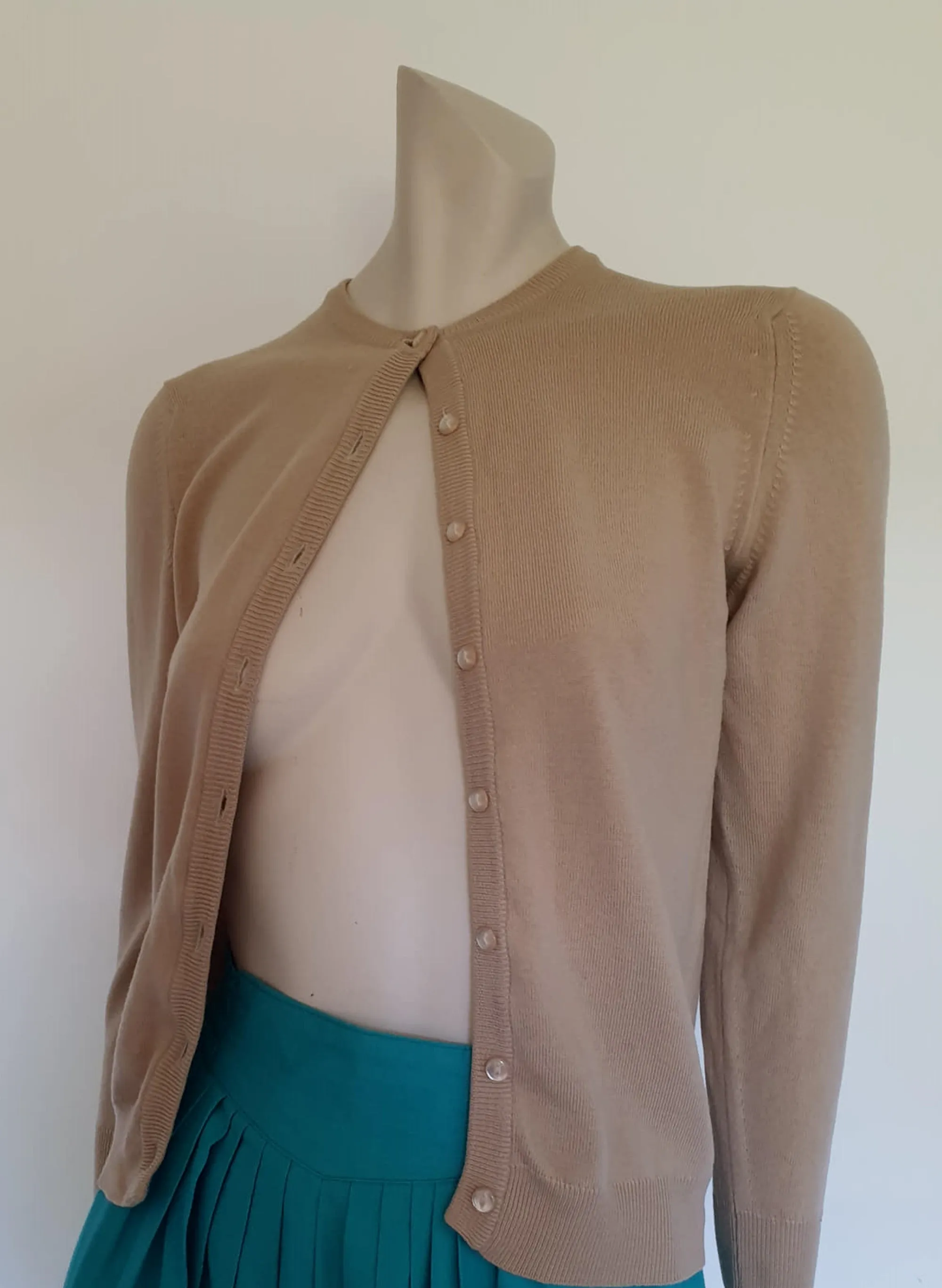 1980s Beige Wool Cardigan by Fletcher Jones - S