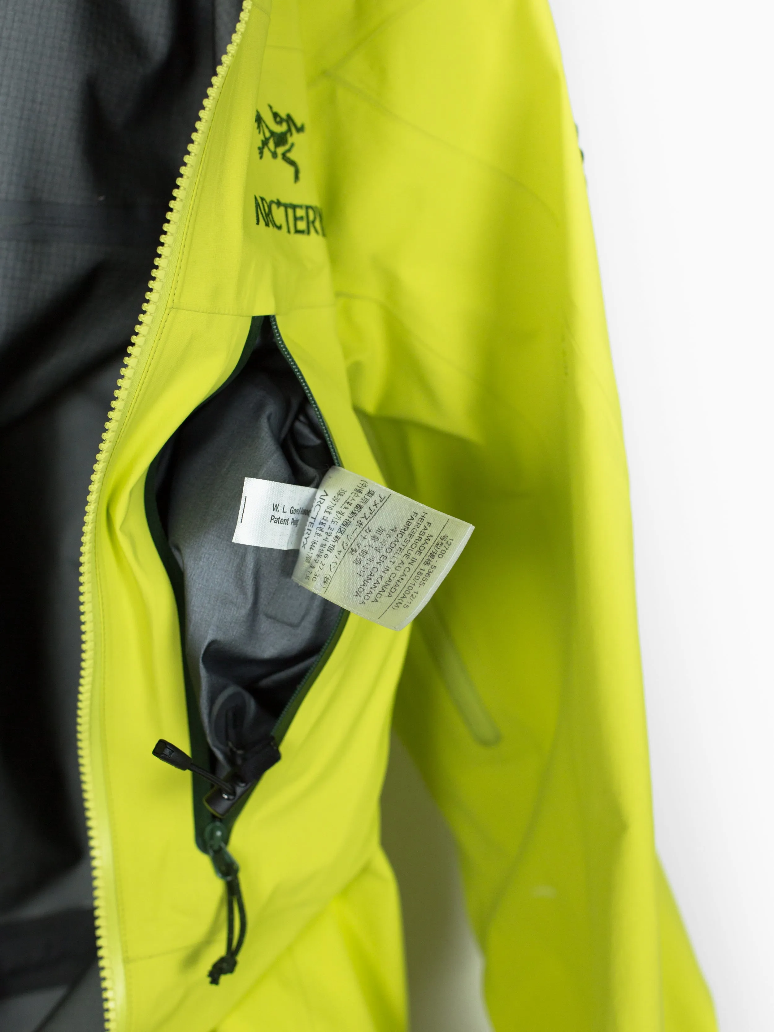 Arc'teryx Alpha SV Venom