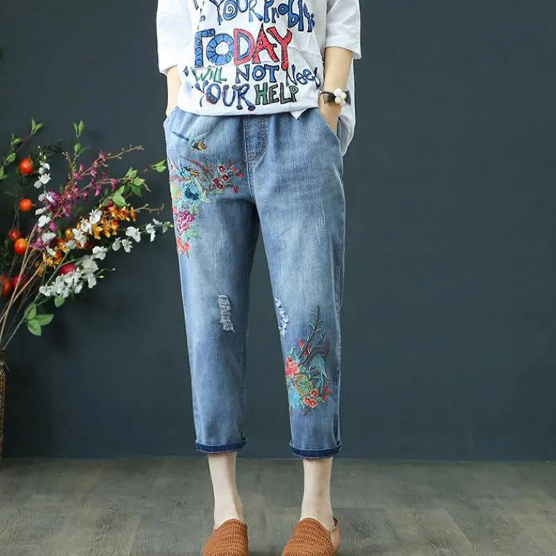 Embroidery Detailed Retro Drawstring Ripped Loose Denim Pants